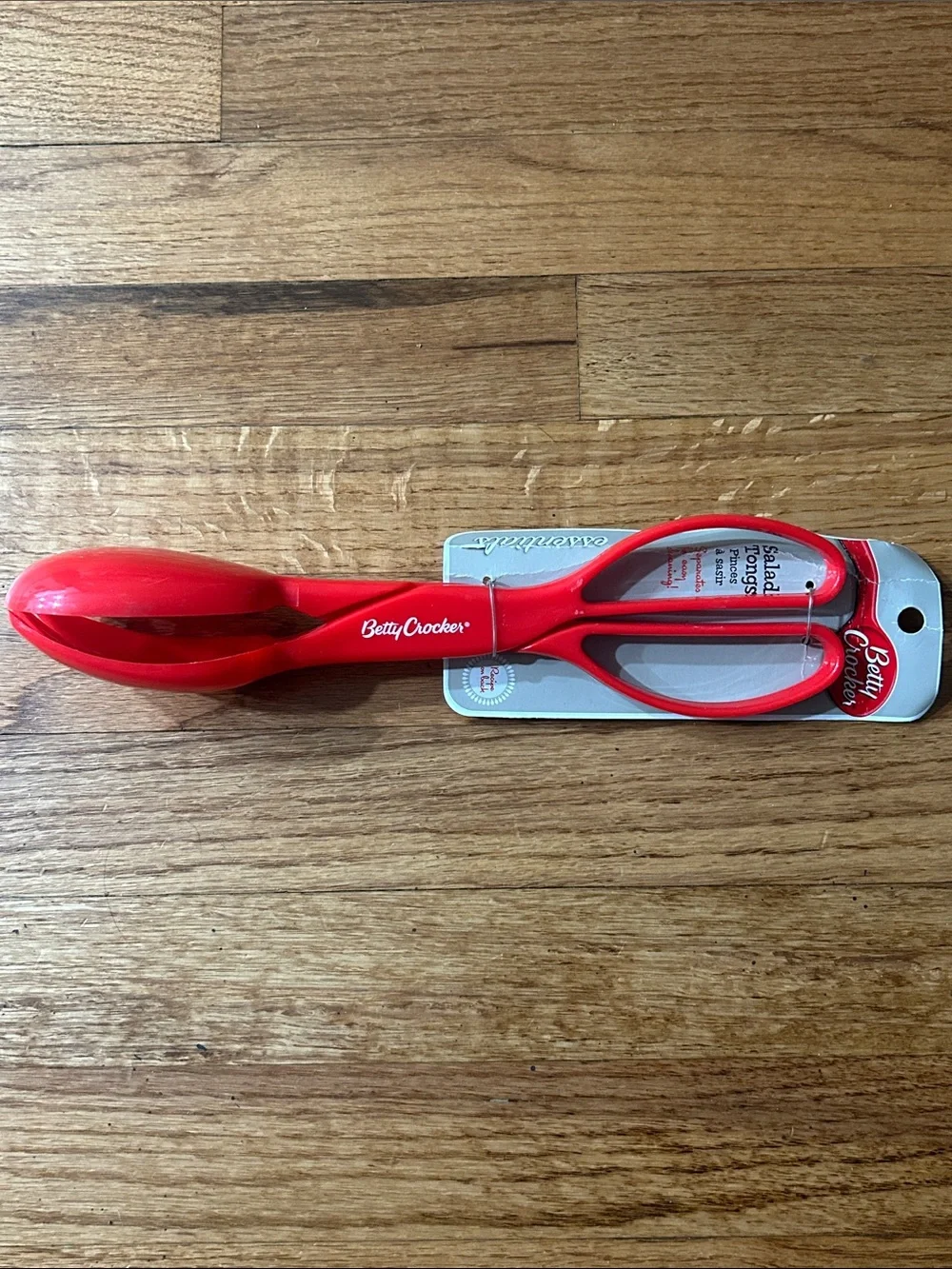 Betty Crocker Salad Tosser Red Serving Tongs NWT